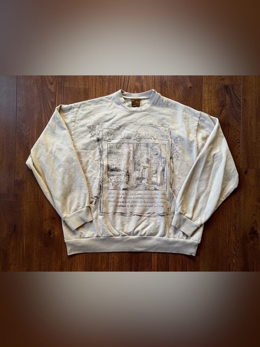 Lyrical Lemonade Mens XL Cream Graphic Crewneck Sweatshirt Heavyweight
